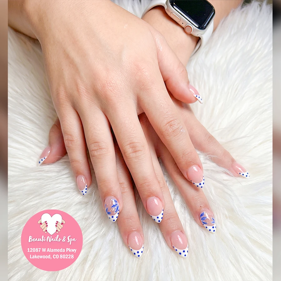 Nail Aug 19